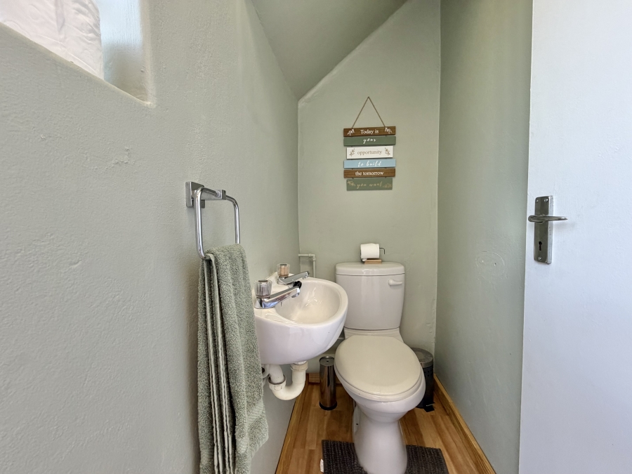 3 Bedroom Property for Sale in Marina Martinique Eastern Cape